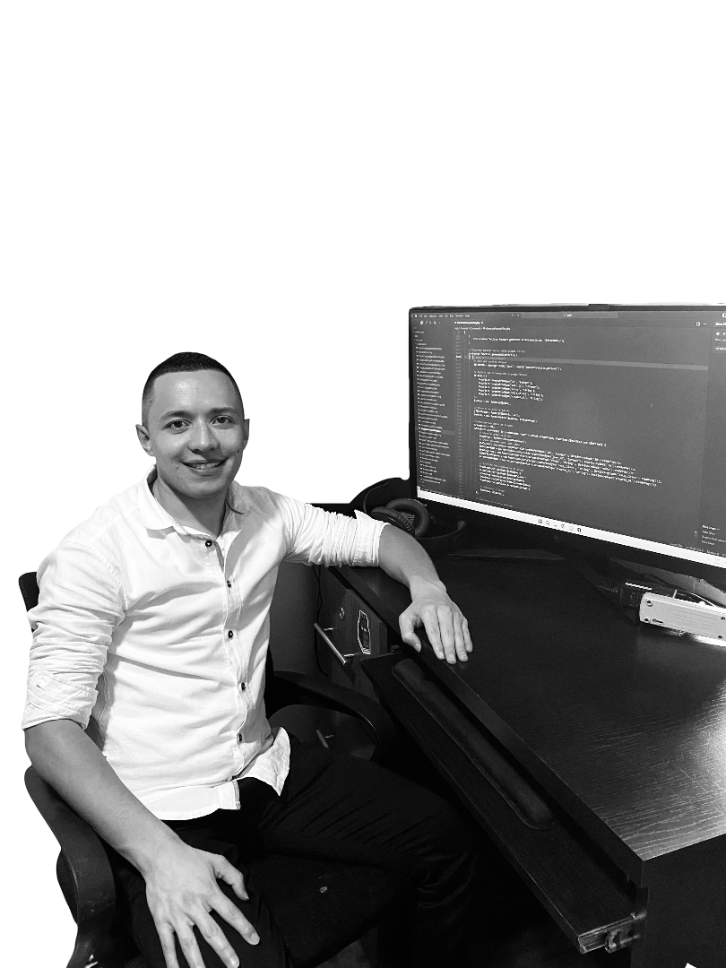 Desarrollador Pandoty trabajando